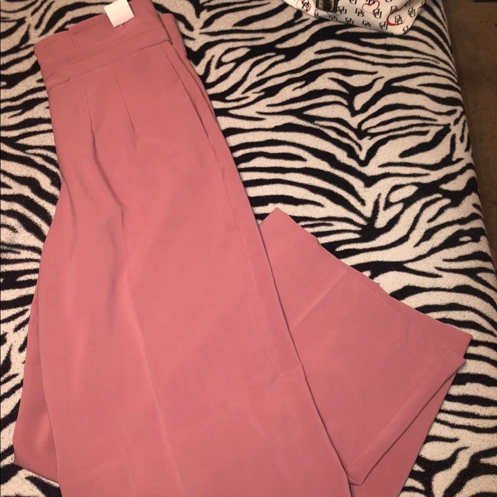 New York and Company Pants